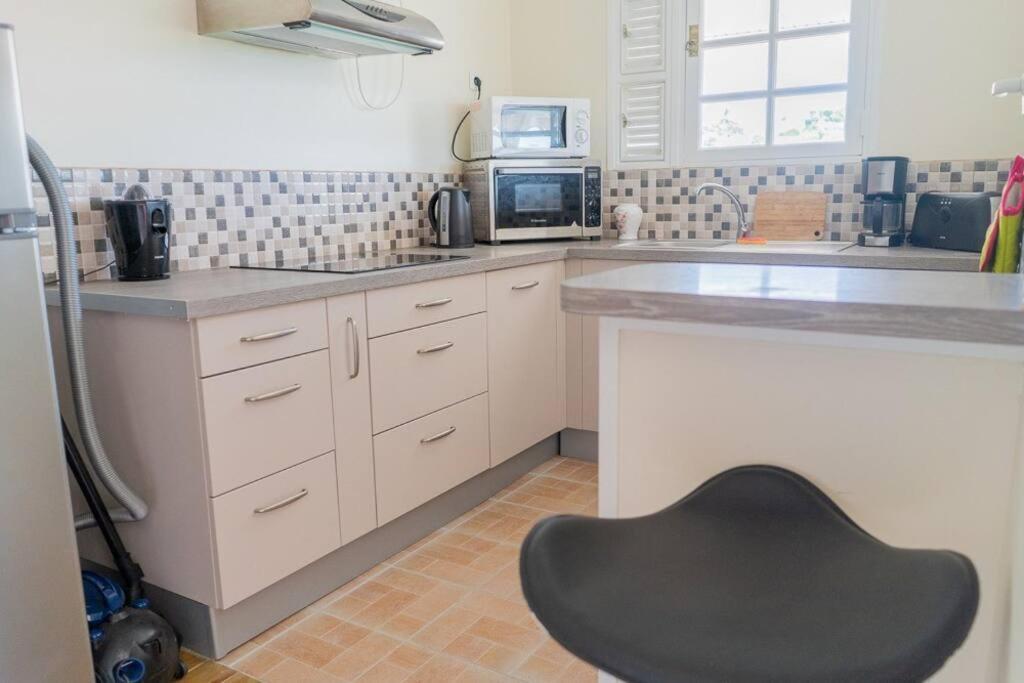Location Saisonniere Bel Appartement Les Trois-Ilets Extérieur photo